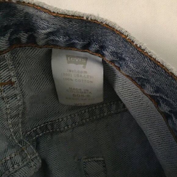 Levis 505 Regular Fit Denim Cutoff Shorts W32 L Regular Fit Summer - Picture 5 of 12